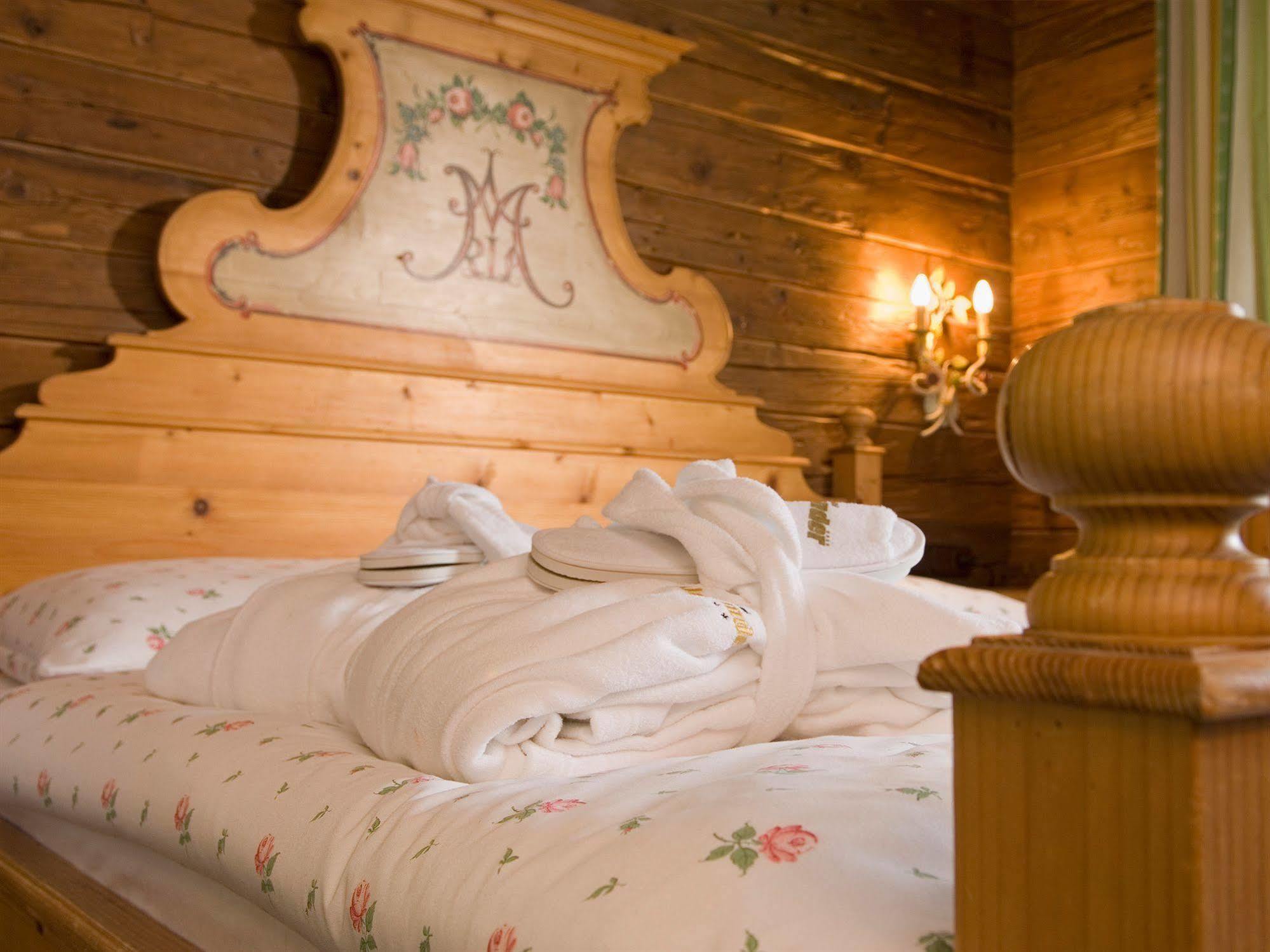 Alexander Hotel 4*